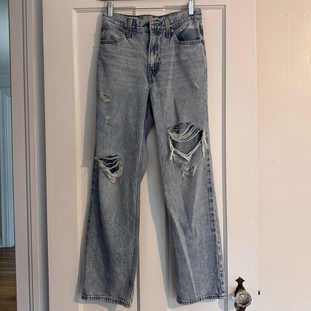 NWOT LEVI DAD JEAN 🩵